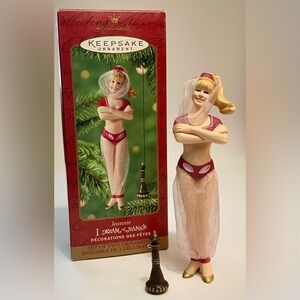 🌹🍃New In Box ~ Hallmark 2000 Keepsake “I Dream of Jeannie” Barbie Ornament🍃🌹